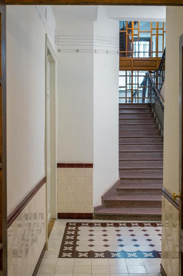 Apartament Grey Pearl Downtown Apartment วอร์ซอ ภายนอก รูปภาพ